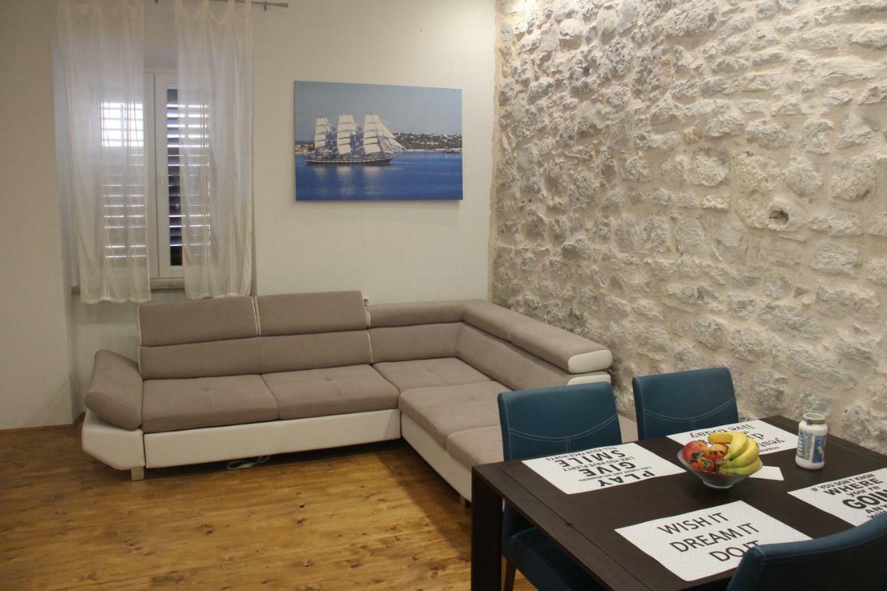Mara Jelsa (Hvar)